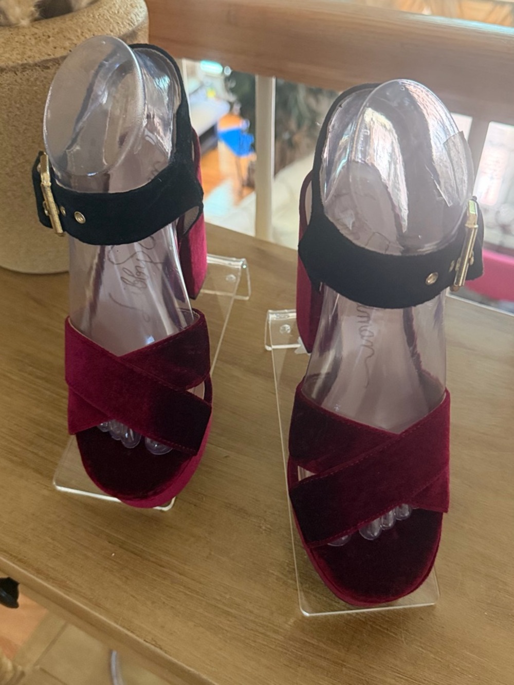 Libby. edelman Burgundy and Black Velvet Platform Block Heel Sandals - Picture 3 of 16